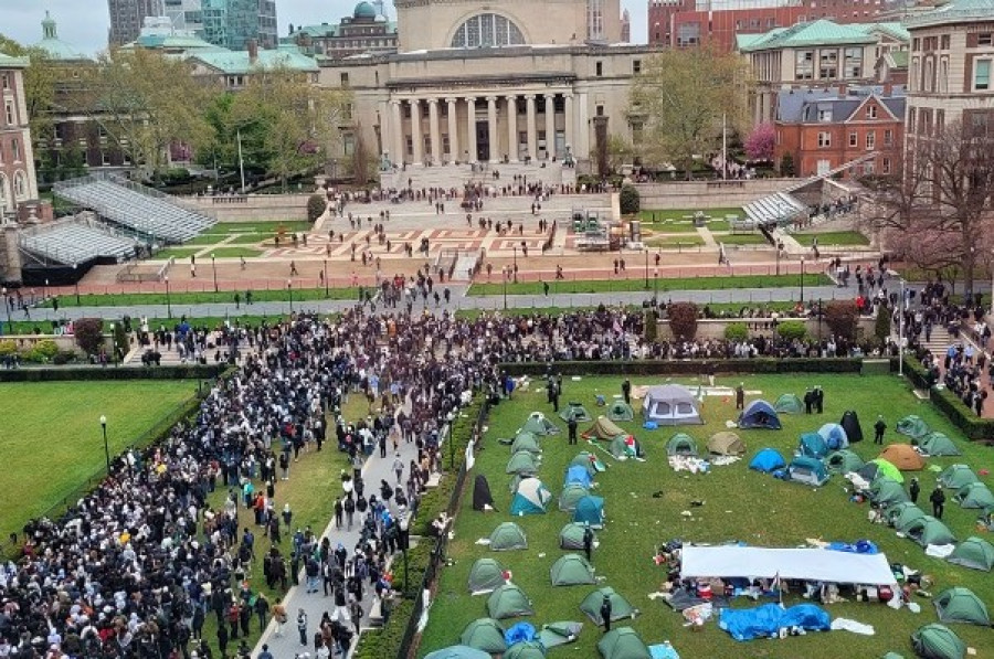 Το Κολούμπια ακύρωσε την τελετή αποφοίτησης-Απειλεί με αποβολές το Χάρβαρντ