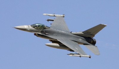 Reuters: Ως τον Ιούλιο τα πρώτα F-16 στην Ουκρανία