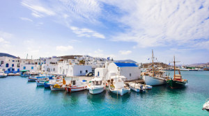 Ferryhopper: Η Αίγινα πρώτη στην προτίμηση των Ελλήνων και η Πάρος των διεθνών ταξιδιωτών το καλοκαίρι
