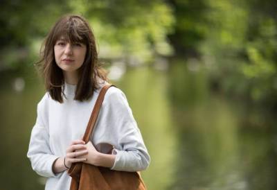 Η Ιρλανδή συγγραφέας Sally Rooney μποϊκοτάρει το Ισραήλ