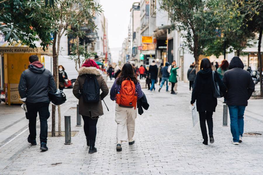 Δήμος Αθηναίων: Στηρίζει με €2,3 εκατ. 111 μικρές επιχειρήσεις