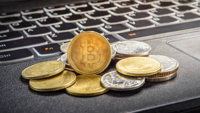 Προσπαθούν να ανακάμψουν τα κρυπτονομίσματα-«Συνέρχεται» πάνω από $57.000 το Bitcoin