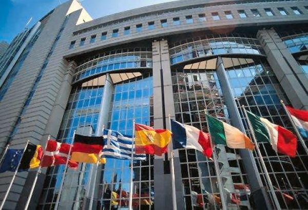 Μας πίεσαν αφόρητα οι «φτωχοί» στο Eurogroup – Μετά την μη έγκριση της ελληνικής δόσης, θα μας καθησυχάσει η ... Μέρκελ