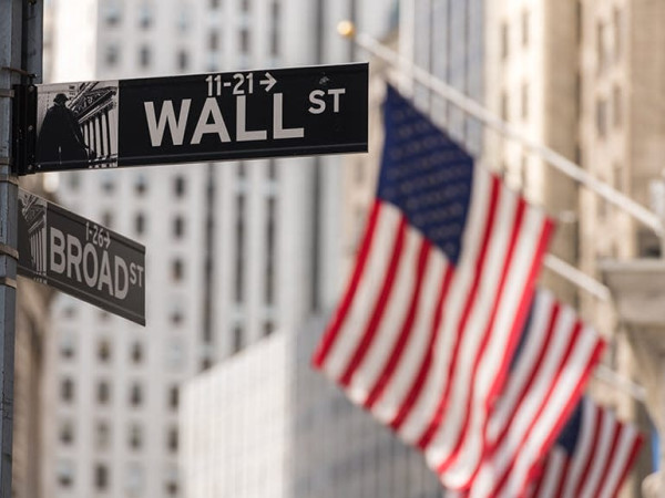 Wall Street: Ανοδικό ξεκίνημα στο β&#039;εξάμηνο με «οδηγό» την τεχνολογία