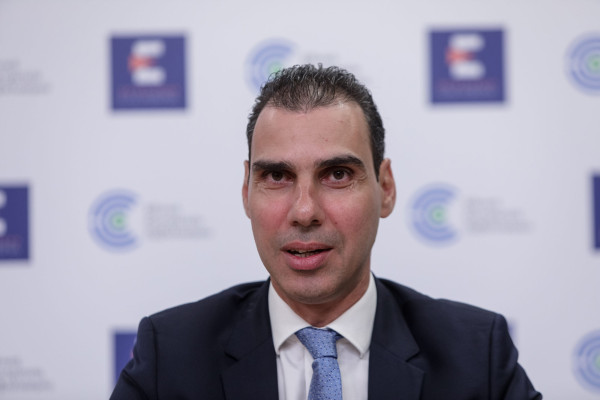 Θεμιστοκλέους: «Ανάγκες θα υπάρχουν» στο ΕΣΥ – Περισσότερο προσωπικό, λιγότερη αναμονή στα χειρουργεία και νέα νοσοκομεία