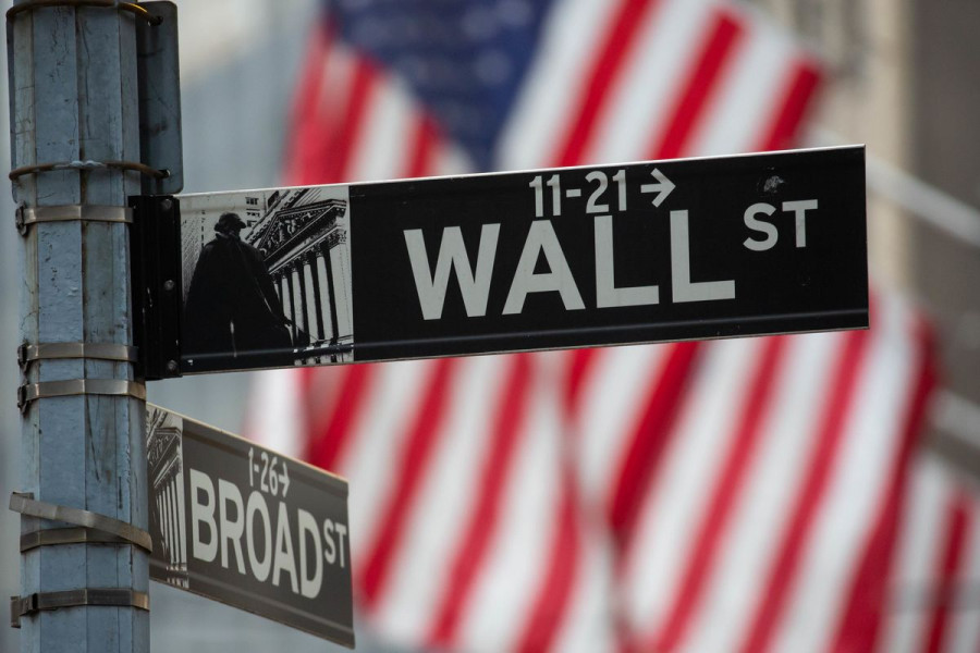 Νευρικό κλίμα στη Wall Street- Διακόπτεται το ανοδικό σερί