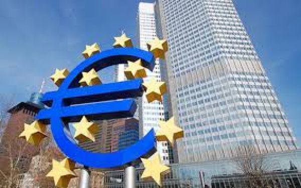 ΕΚΤ:Πτώση 20% στα καθαρά κέρδη των τραπεζών το πρώτο τρίμηνο