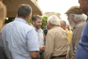 Ανδρουλάκης: Δέσμευση οι υποψήφιοι να είναι στα εθνικά ψηφοδέλτια