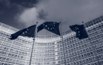 Politico: Οι μεγάλες εταιρείες στο στόχαστρο της ΕΕ - Aλλαγές στον φόρο CORE μετά τις αντιδράσεις