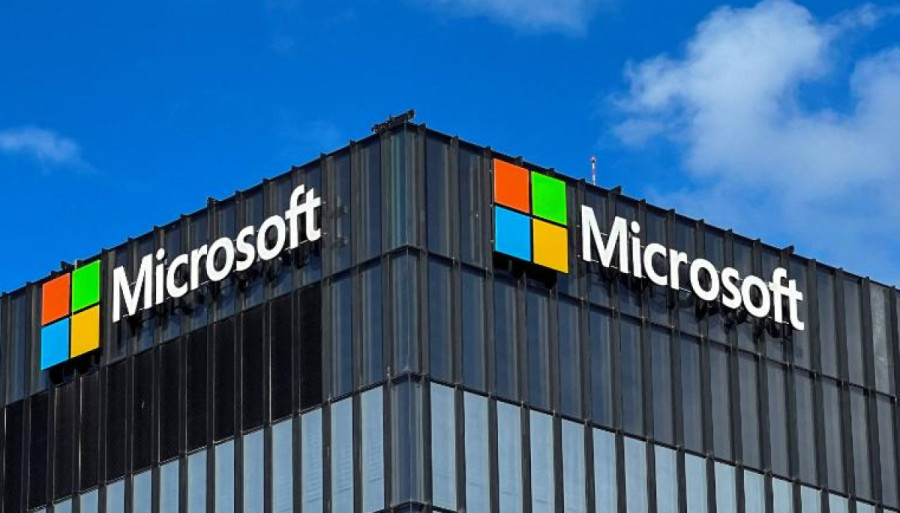 Microsoft: Πρόγραμμα επαναγοράς μετοχών, επιδιώκει αύξηση επενδύσεων στην ΤΝ  