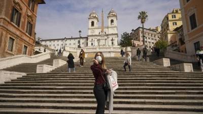 Κορονοϊός: Πλησιάζει τα τα 20.000 κρούσματα την ημέρα η Ιταλία