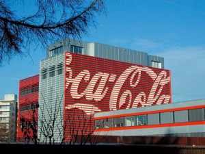 Coca Cola HBC: Βγαίνει στις αγορές με 8ετές ομόλογο