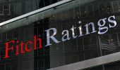 Fitch: Μακριά το σενάριο κουρέματος καταθέσεων