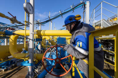 Gazprom: Σταθερές οι ροές φυσικού αερίου στην Ευρώπη μέσω Ουκρανίας