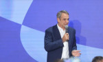 Μητσοτάκης στα 52 χρόνια της ΝΔ: Εγγυητές της σταθερότητας - Η χώρα δεν θα γυρίσει πίσω