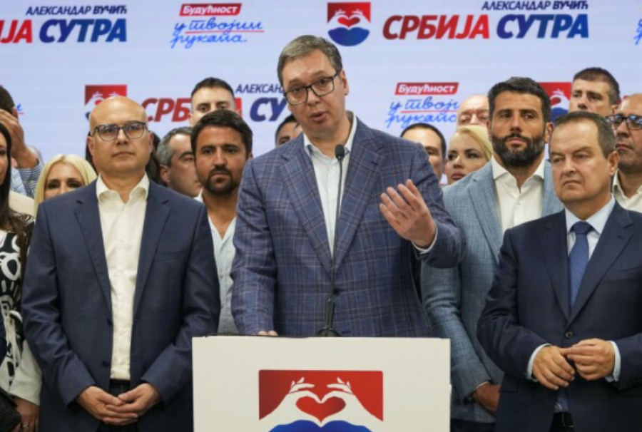 Θρίαμβος Βούτσιτς στις δημοτικές εκλογές στη Σερβία