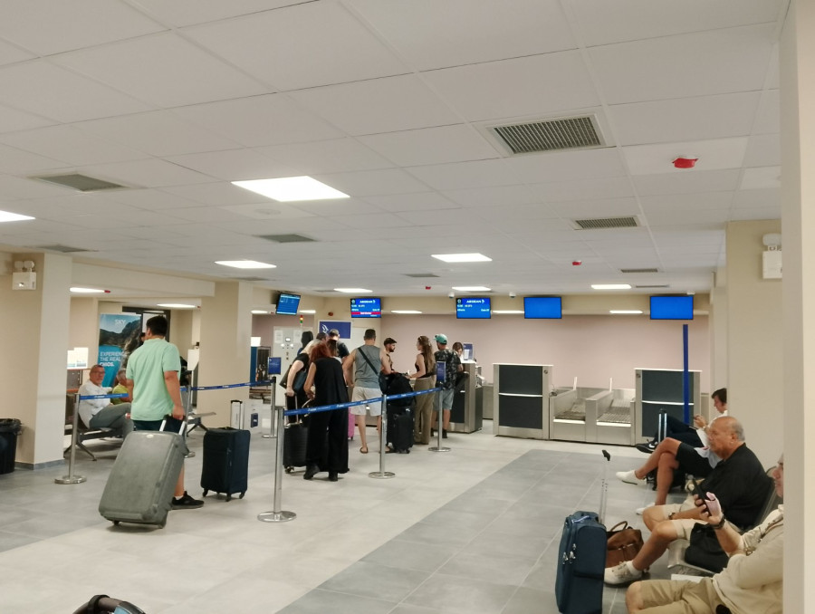 Σε νέες υποδομές εξυπηρετείται το επιβατικό κοινό του Αεροδρομίου Χίου
