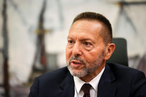 Στουρνάρας: Στο τραπέζι νέα αύξηση επιτοκίων από την ΕΚΤ αν παραμείνουν οι πληθωριστικές πιέσεις