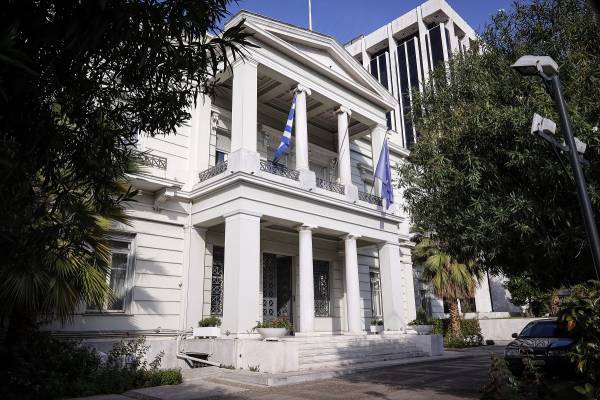 ΥΠΕΞ: Η Τουρκία εργαλειοποιεί ανθρώπους και κατασκευάζει ψευδείς ειδήσεις