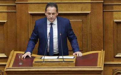 Πέτσας: Ο κ.Τσίπρας έχει βαθιά άγνοια για την οικονομία