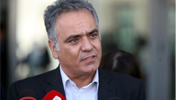 Σκουρλέτης: Έκκληση για συμβιβασμό στις Σκουριές