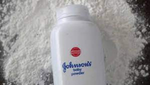 Η Johnson &amp; Johnson αντικαθιστά το ταλκ με καλαμποκάλευρο