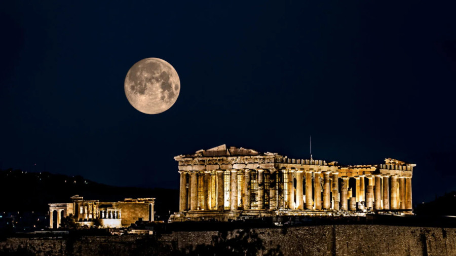 ΥΠΠΟ: Πάνω από 100 μνημεία ανοιχτά στην πανσέληνο του Αυγούστου