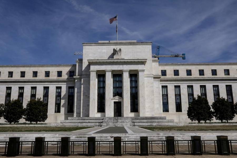«Αναπροσαρμογή» κατά τη Fed η μείωση των επιτοκίων
