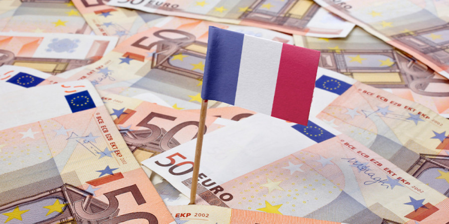 Η πολιτική αστάθεια στη Γαλλία κίνδυνος για τις τράπεζες παγκοσμίως