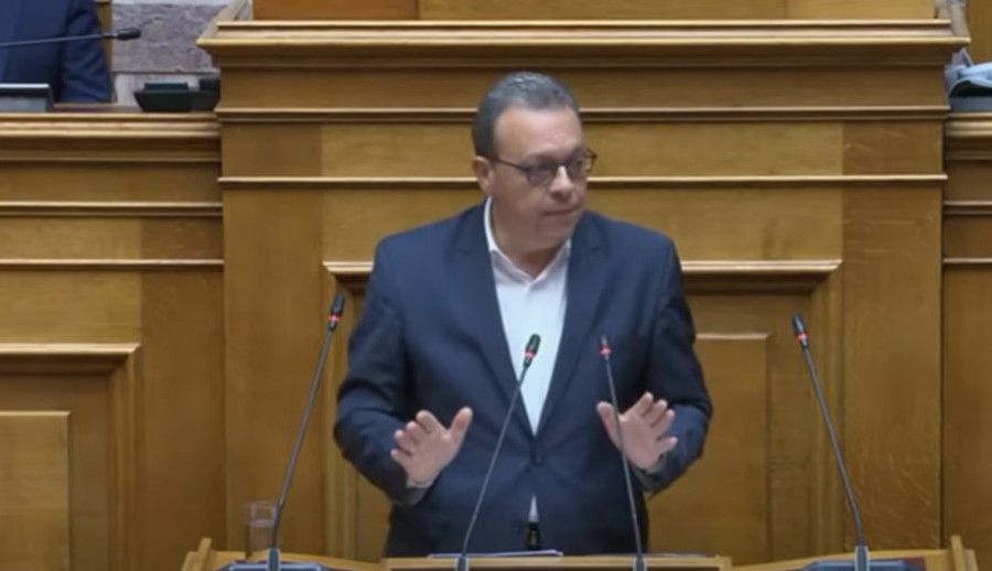 Φάμελλος: Τρία χρόνια λέτε απίθανες δικαιολογίες για την ακρίβεια