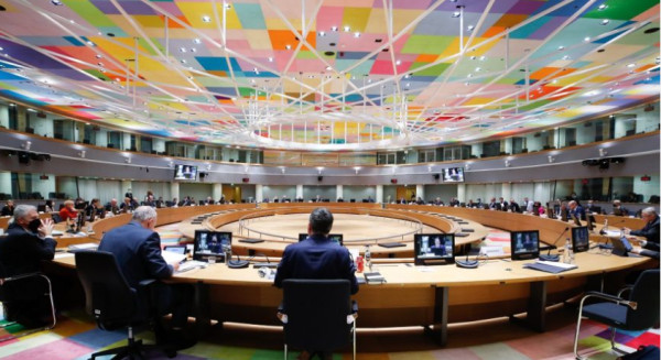 Eurogroup: «Σπατάλες» τέλος- Δέσμευση για δαπάνες και χρέος