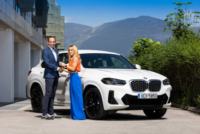 Το BMW Group Hellas υποστηρικτής της Καρολίνας Πελενδρίτου - τρεις φορές Χρυσή Παραoλυμπιονίκης στην κολύμβηση