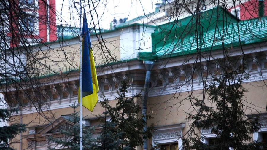 Κίεβο: Καλεί τους Ουκρανούς να εγκαταλείψουν τη Ρωσία