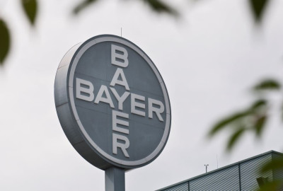 Bayer: Άλμα 12% για τη μετοχή μετά από δικαστική νίκη