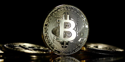 Σταθερό στα $58.000 το Bitcoin-Θα μπορέσει η Fed να φέρει...ανατροπή;