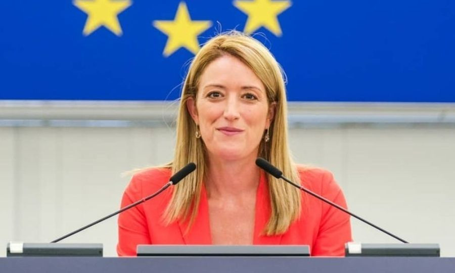 Ξανά υποψήφια πρόεδρος του Ευρωκοινοβουλίου η Ρομπέρτα Μέτσολα