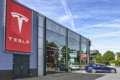 Tesla: Έχασε τη δικαστική διαμάχη με τους απεργούς στη Σουηδία