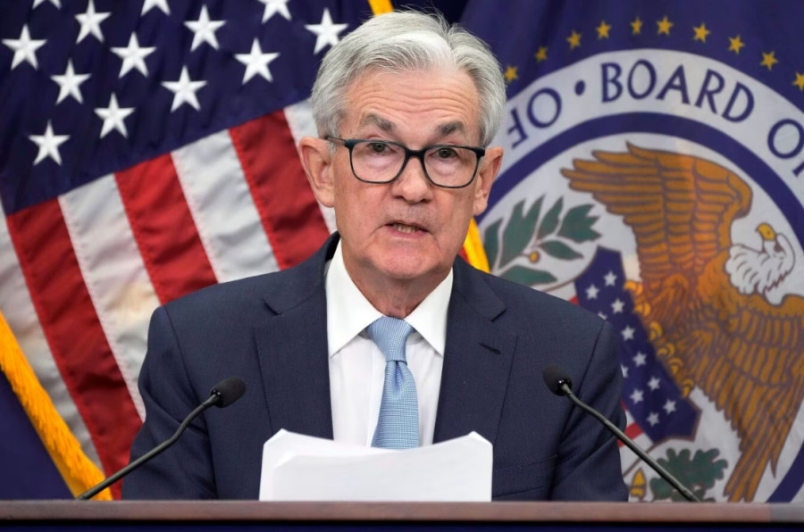 Πάουελ: Διατηρούμε περιοριστική νομισματική πολιτική- Πιθανή μείωση επιτοκίων τον Σεπτέμβριο
