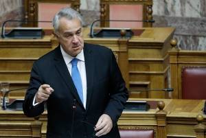 Βορίδης: Ισχυρά κίνητρα για να παραμείνουν οι συνταξιούχοι στο χωράφι