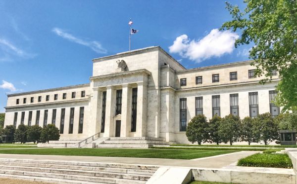 Χάρκερ: Πιθανές δύο αυξήσεις του επιτοκίου της Fed στα 2019-2020