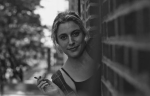 Η Greta Gerwig νιώθει «τρομοκρατημένη» για τη σκηνοθεσία των «Χρονικών της Νάρνια»