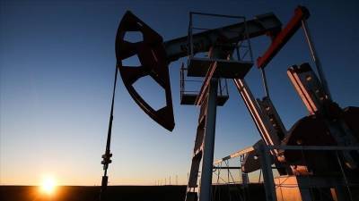 Μικρή άνοδος για τις τιμές του πετρελαίου-Βλέμματα σε Ουκρανία, Ιράν