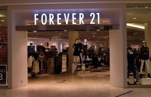 Αίτημα πτώχευσης από την Forever 21