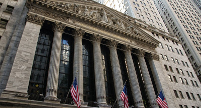 Wall Street: «Πράσινοι» όλοι οι δείκτες-Ανέκαμψε από το αρνητικό σερί