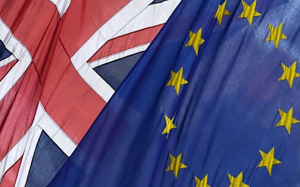 Όσμπορν:4.300 λίρες το χρόνο το κόστος Brexit για κάθε νοικοκυριό