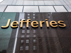 Jefferies: Oι κίνδυνοι για τις ελληνικές τράπεζες με τον ΣΥΡΙΖΑ