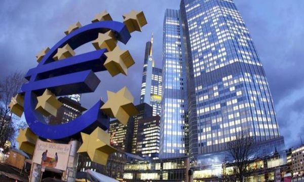 Στο 53,3 ενισχύθηκε ο σύνθετος PMI της ευρωζώνης τον Οκτώβριο