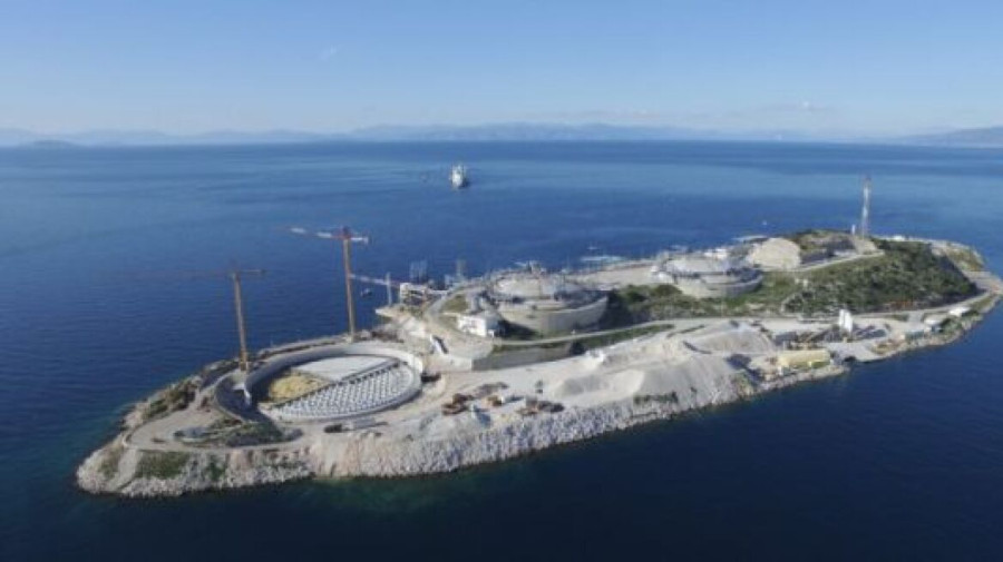 Handelsblatt: Η Ελλάδα θάβει τα σχέδιά της για το LNG