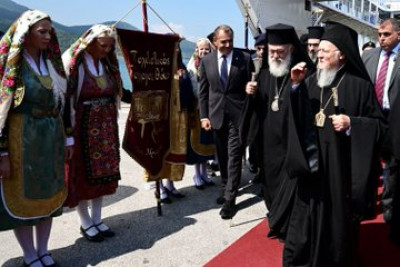 Παναγιωτόπουλος, Ιερώνυμος και Βαρθολομαίος, μαζί στη Θάσο