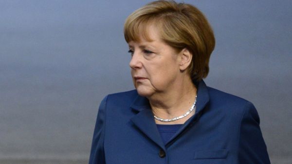 Απειλείται η παντοκρατορία της Merkel